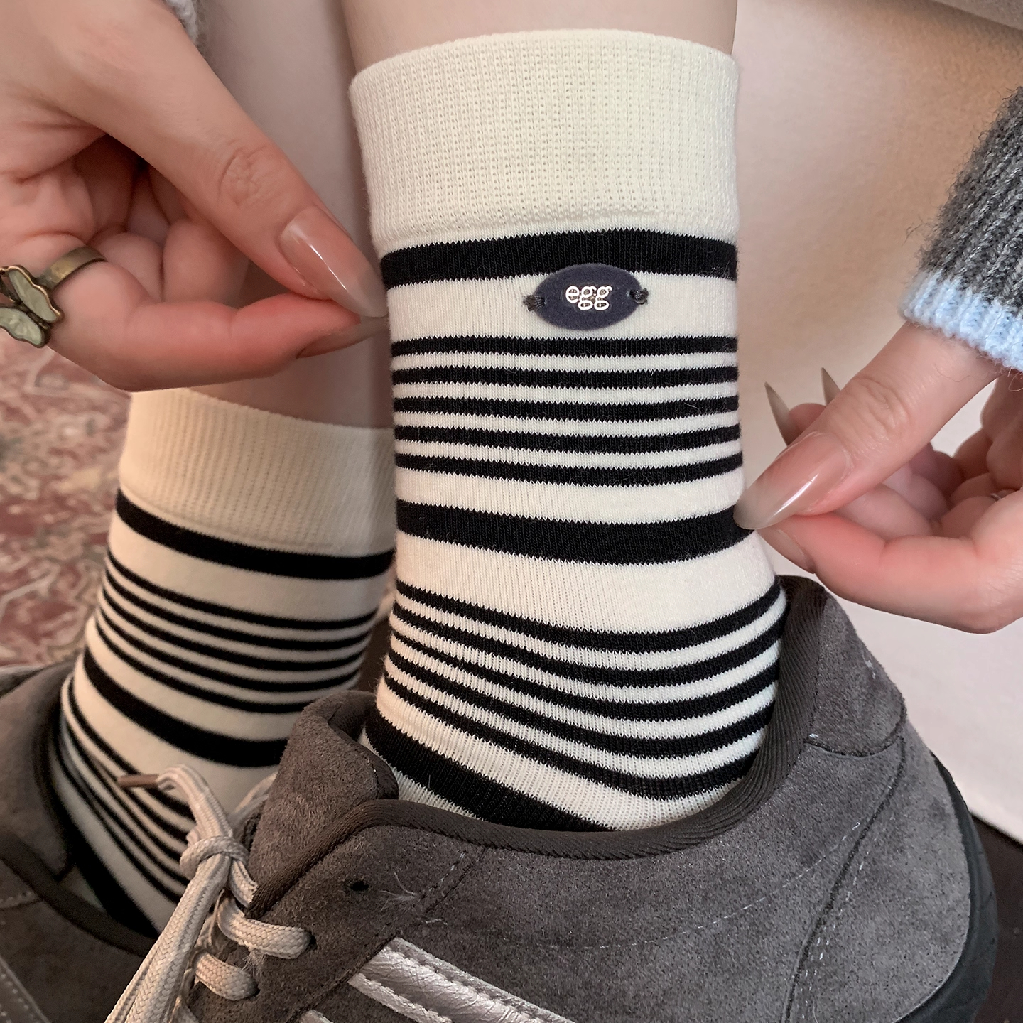 条纹wa真的好适合秋冬啊~巨百搭