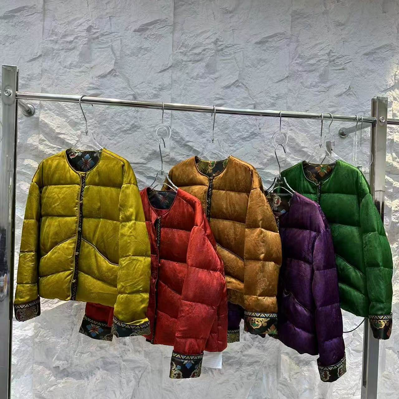 欧货圆领国风盘扣撞色羽绒服女