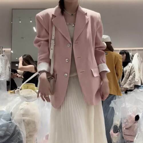 欧洲站2025春季女v+翻领单排扣