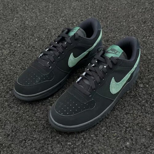 Nike BIG LOW耐克舒适百搭透气运动休闲复古低帮黑白色板鞋854166