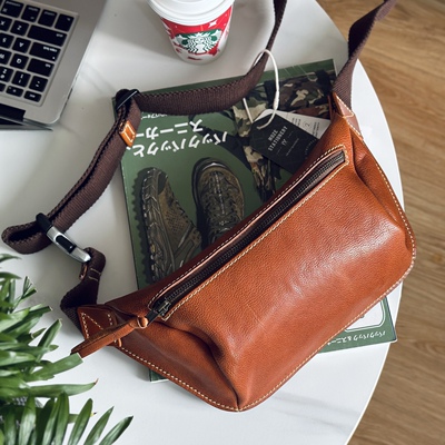 【28*15*7】0.5moze头层牛皮单肩斜挎胸包腰包真皮拉链复古包