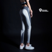 瑜伽裤 Monster 显瘦健身裤 女子综合训练运动紧身裤 Guardians