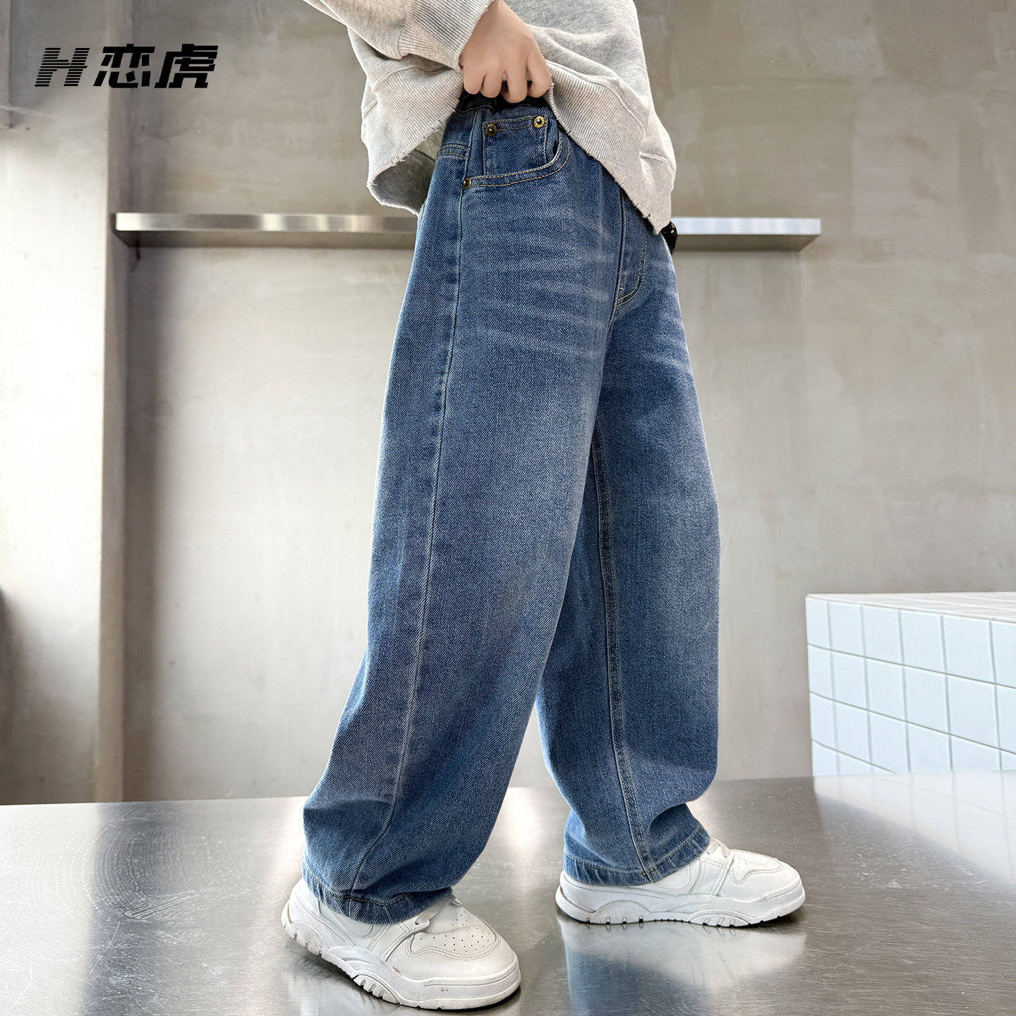 男童牛仔裤春秋款2026新款儿童裤子男孩宽松直筒休闲裤中大童加绒