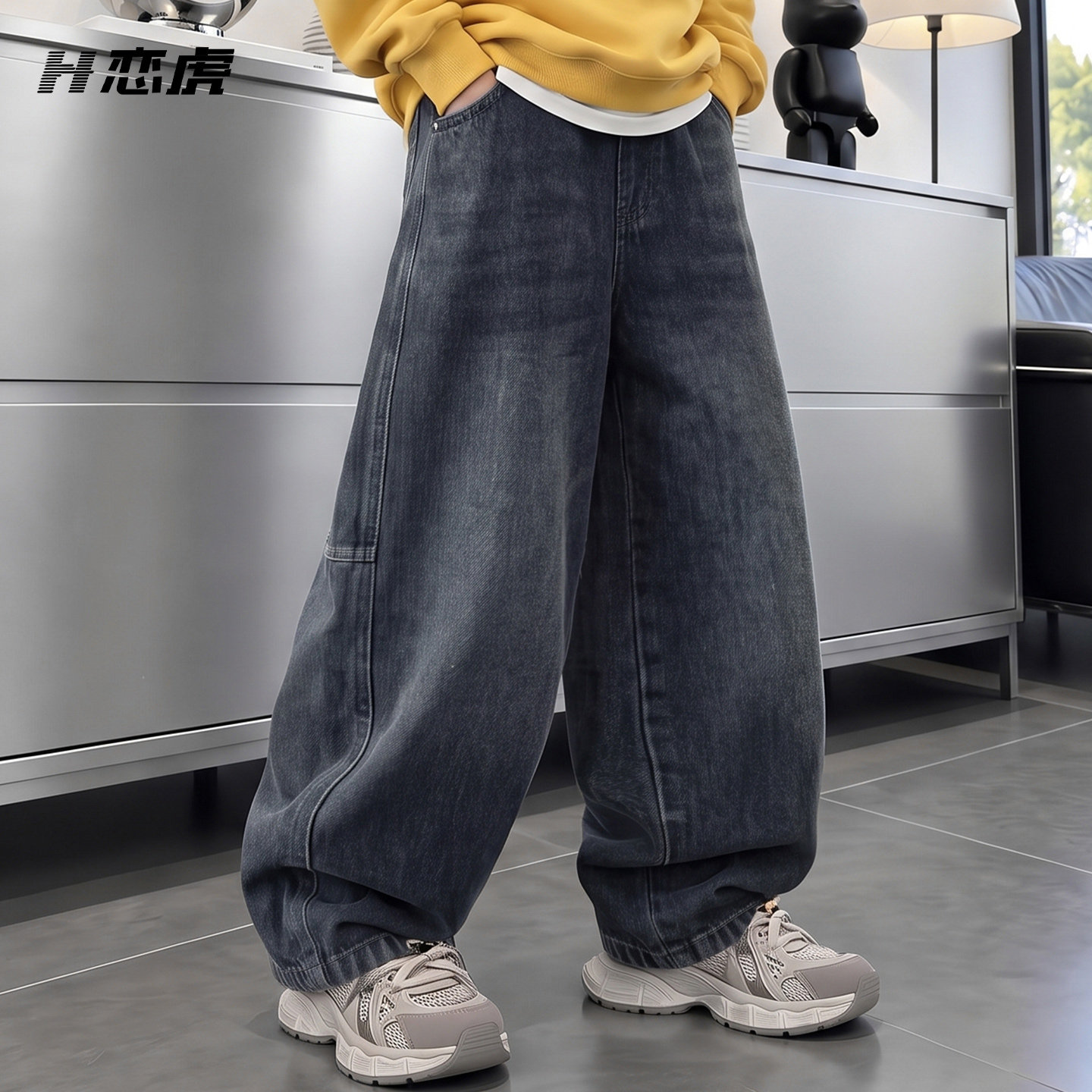 男童牛仔裤春秋2026新款儿童裤子秋冬款男孩弯刀裤大童学生休闲裤