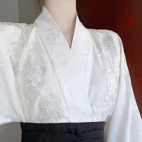 马面裙搭配2024新款飞机袖上衣