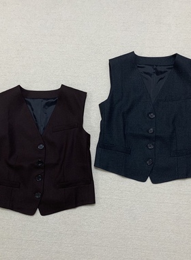 Th同款 2025早春新品女装 羊毛法兰绒单排扣修身马甲 O0801105