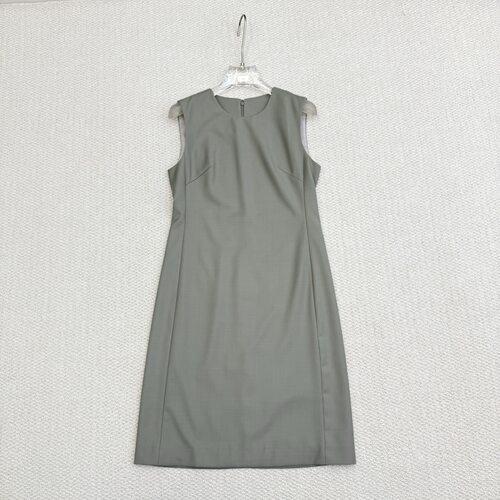 Th同款高定 2026春夏新品女装 羊毛混纺无袖修身连衣裙 Q0101609