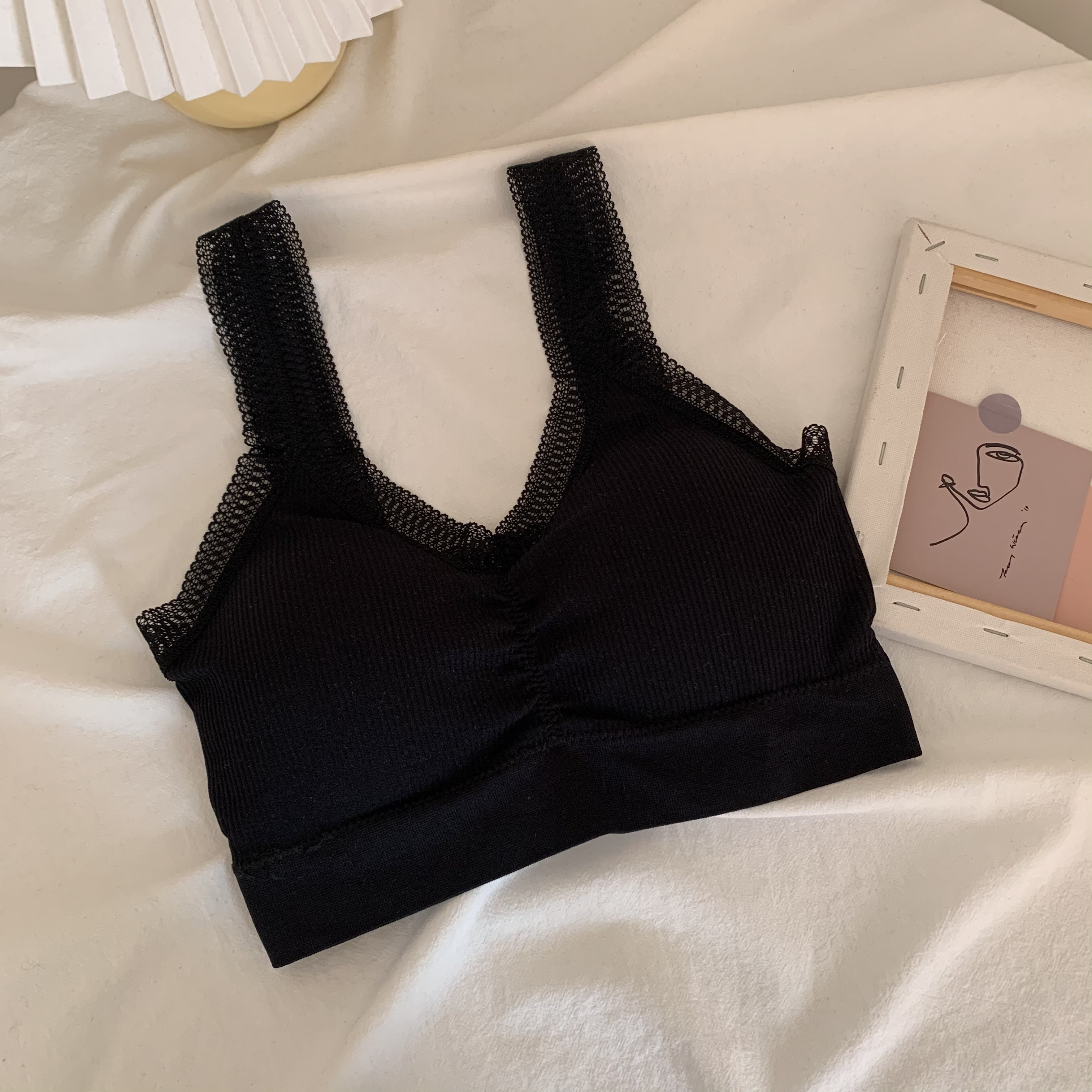 Real shot real price Korean sports lace back bra vest for women