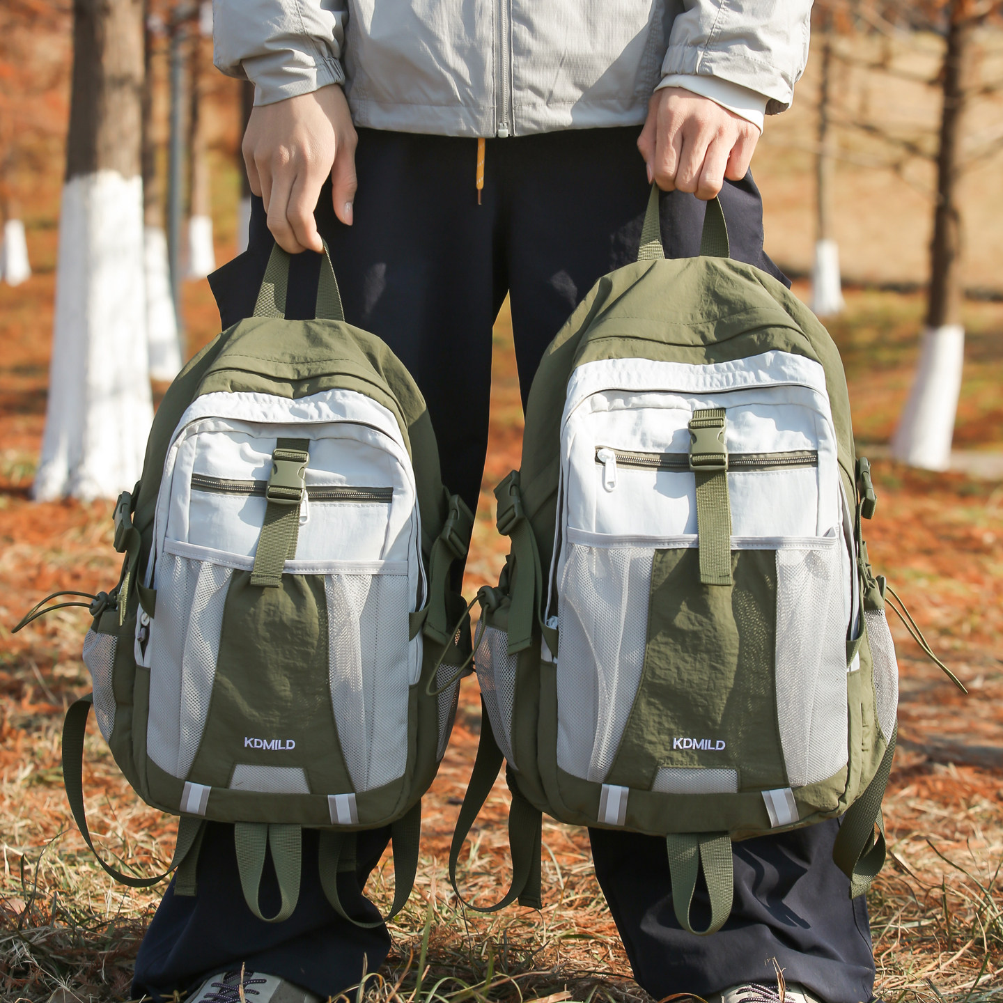 户外运动风双肩包男女大学生书包轻便防水背包高颜值旅游登山小包,箱包皮具/热销女包/男包,双肩背包,淘宝优惠券,粉丝福利购,淘宝优惠卷
