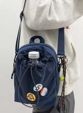 户外轻便防水手机包潮斜挎包男水壶包遛娃女单肩包骑行登山小挎包