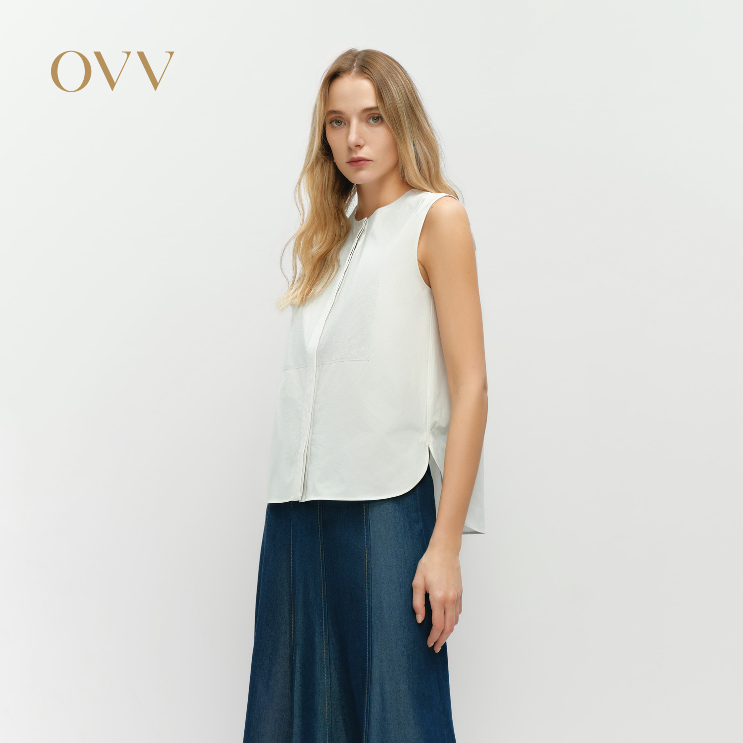 简约设计 优雅无袖 高级圆领