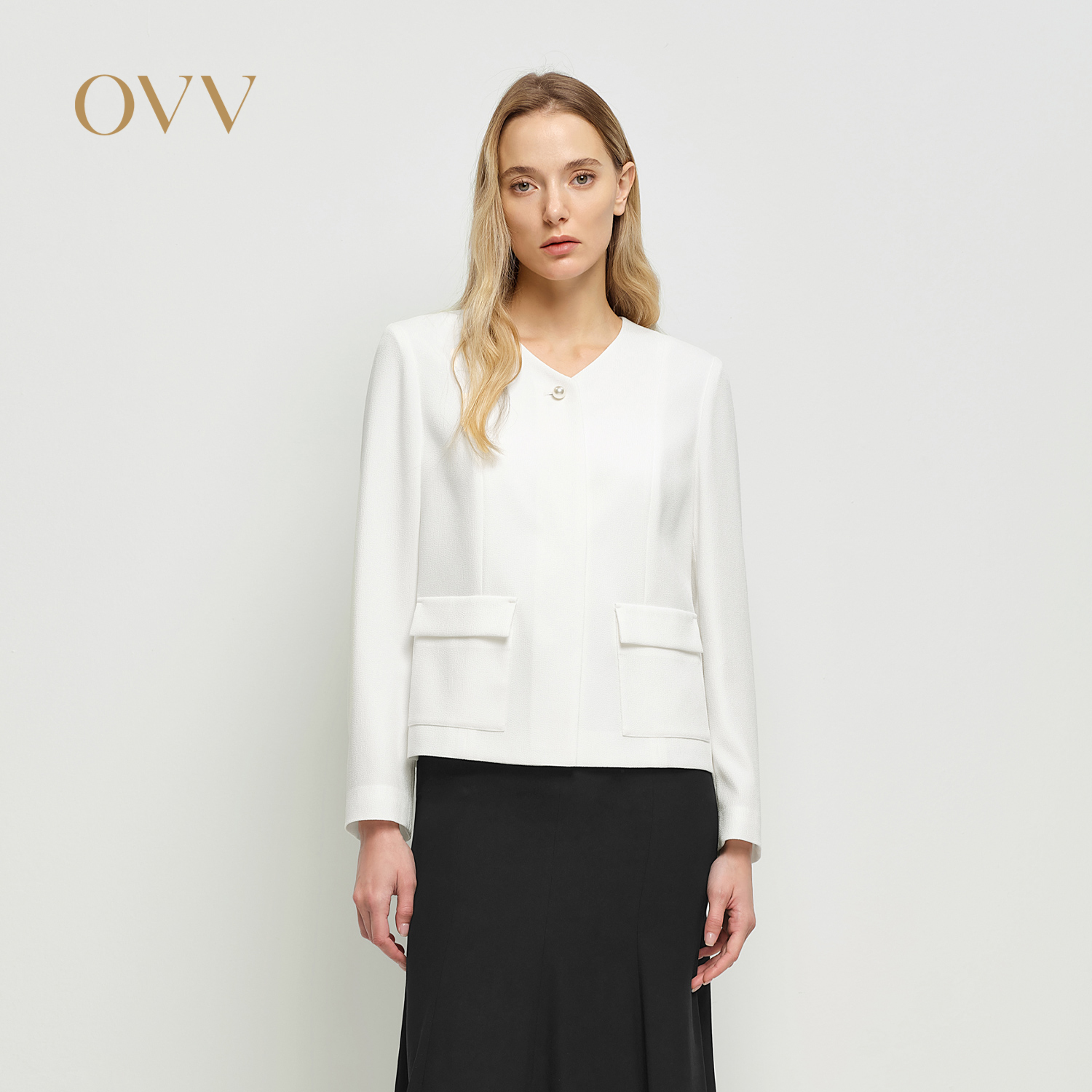 OVV2025春夏新款女装淡人三醋酸面料简约V领夹克休闲外套