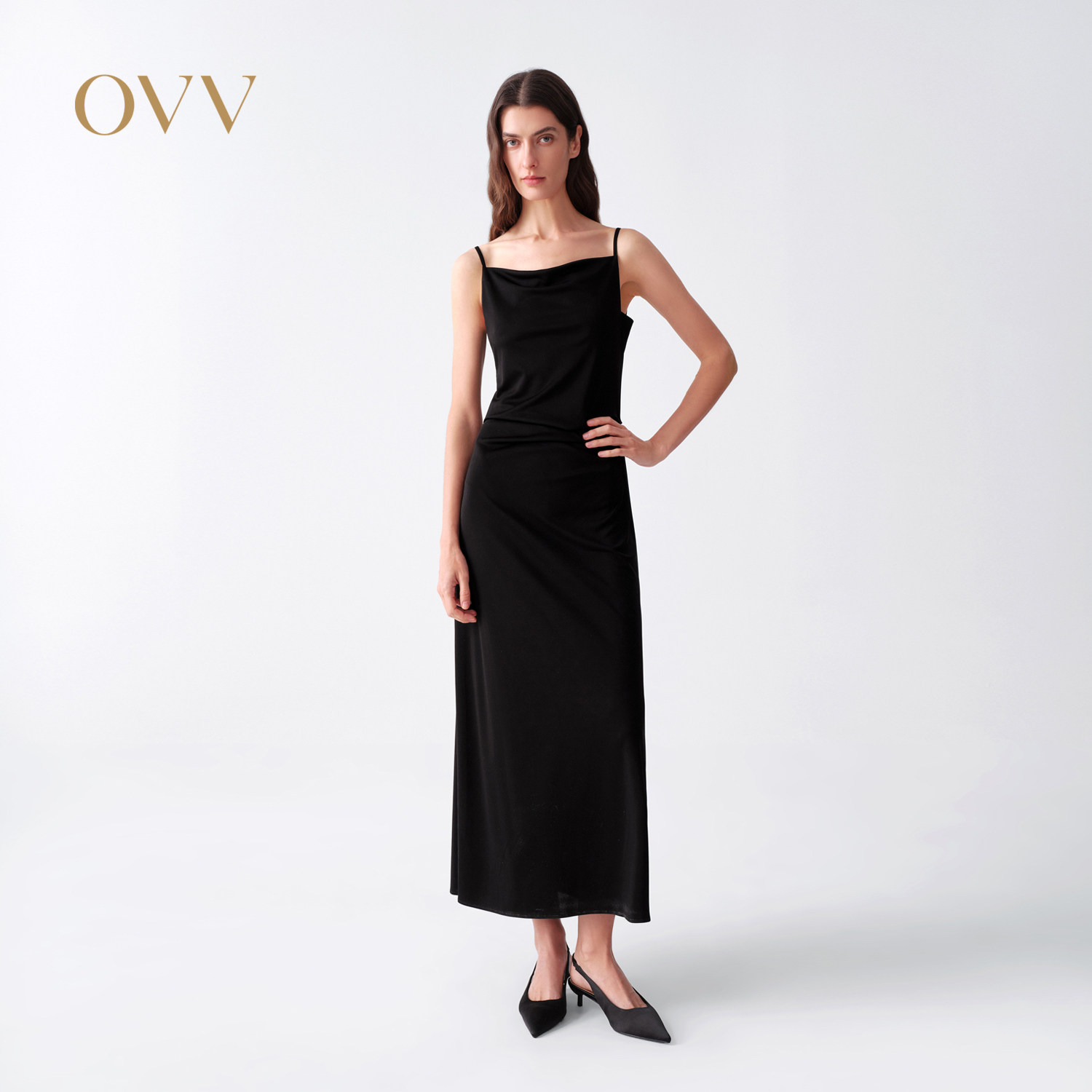 OVV2026春夏新款女装醋酸混纺高级优雅小黑裙吊带连衣裙