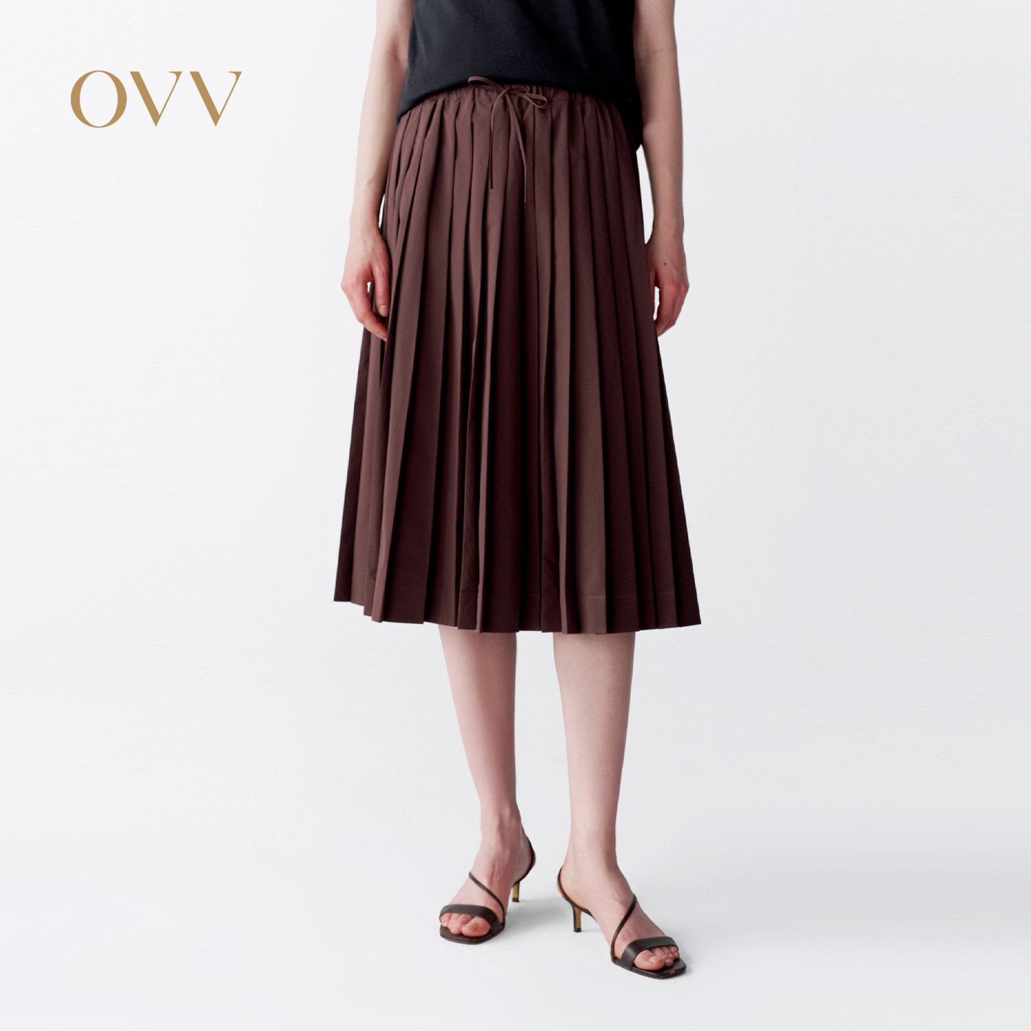 OVV2026春夏新款女装松紧腰抽绳经典休闲A字百褶半身裙