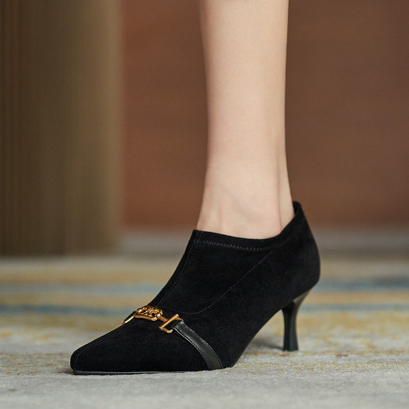 黑色尖头高跟鞋女细跟2023年新款百搭时尚弹力绒面金属扣深口单鞋,女鞋,深口单鞋,淘宝优惠券,粉丝福利购,淘宝优惠卷