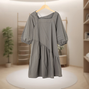 收腰时尚 优雅高腰方领简约修身 休闲连衣裙BJ2071 BJH