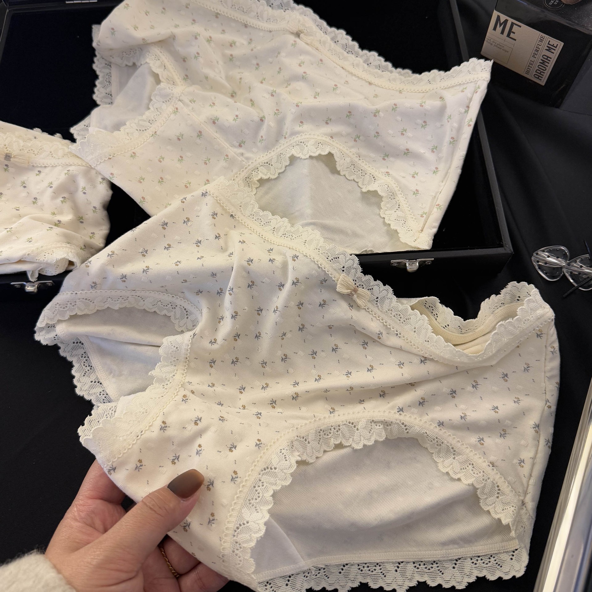 女士纯棉内裤简约碎花田园风