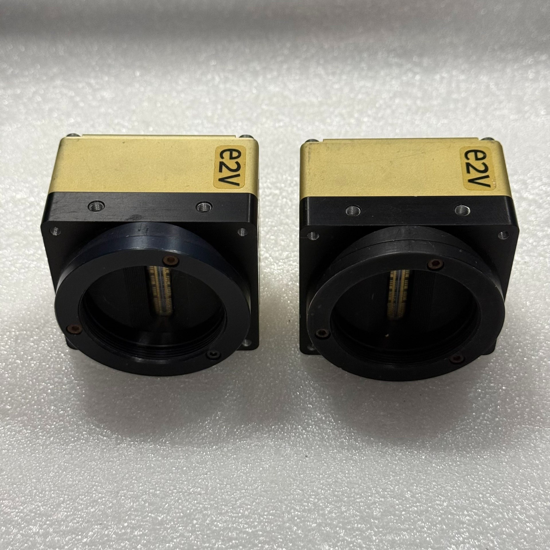 [议价]E2V AT71YSM2CL4010-BA0工业4K线阵扫描