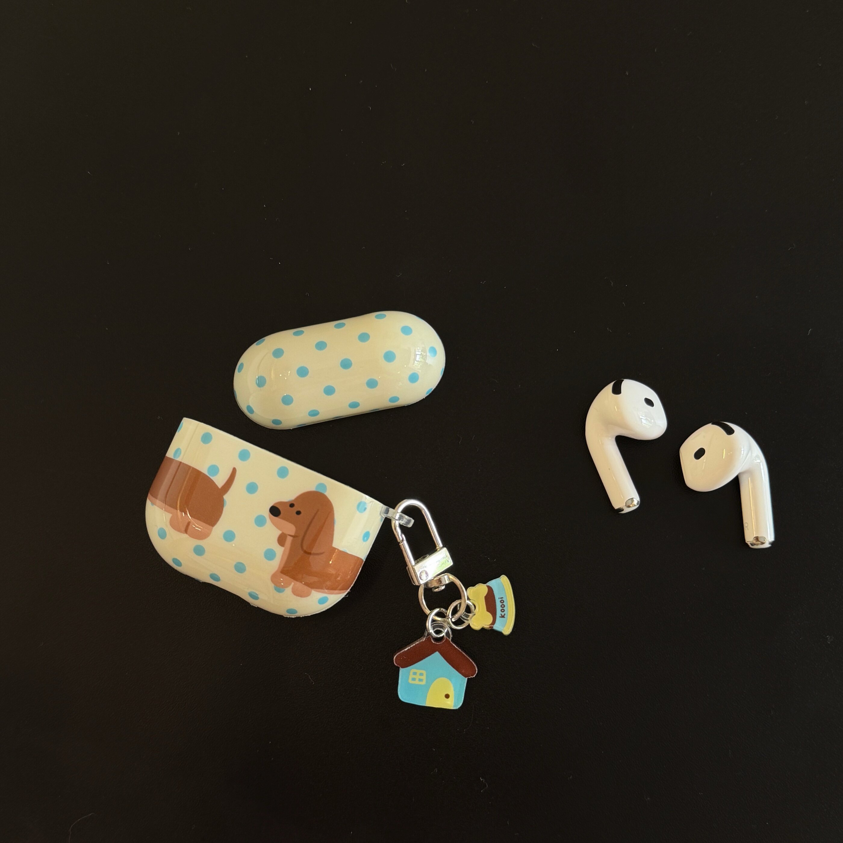 可爱腊肠狗波点AirPods4保护壳透明便携苹果1/2代耳机壳挂件装饰创意个性苹果pro3无线耳机套