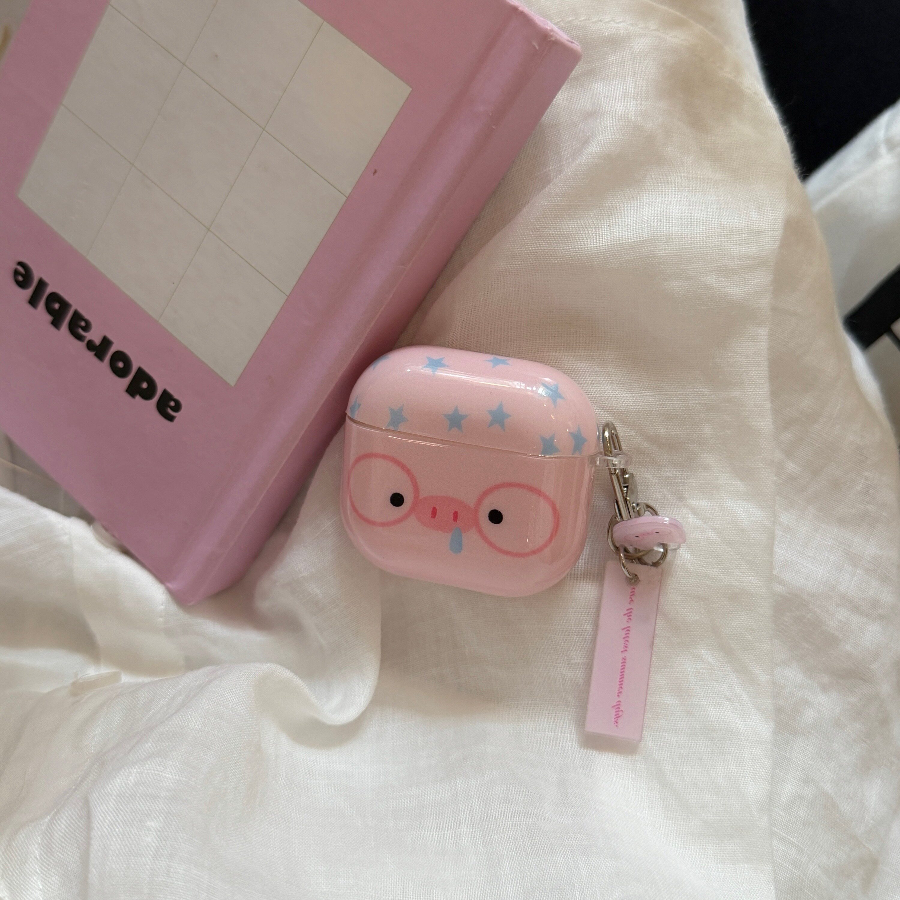可爱卡通猪猪AirPods4蓝牙耳机保护套粉色星星苹果1/2代无线耳机套简约pro3
