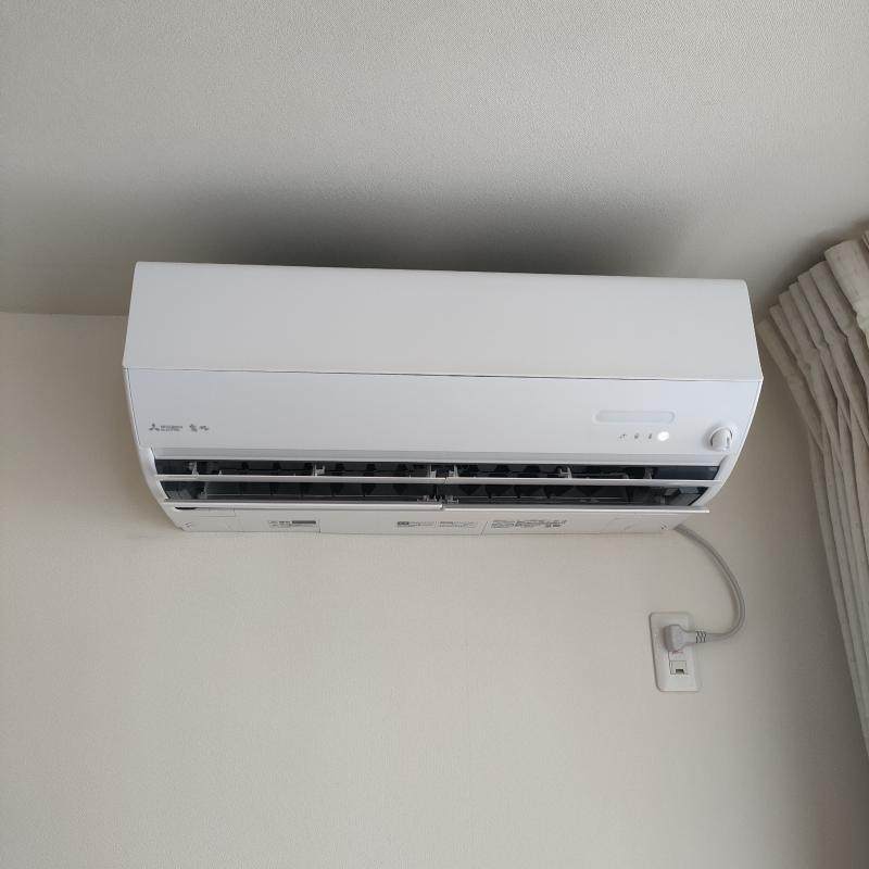 日本进口三菱电机25年款壁挂雾峰空调带移动眼再热除湿JXV日本制