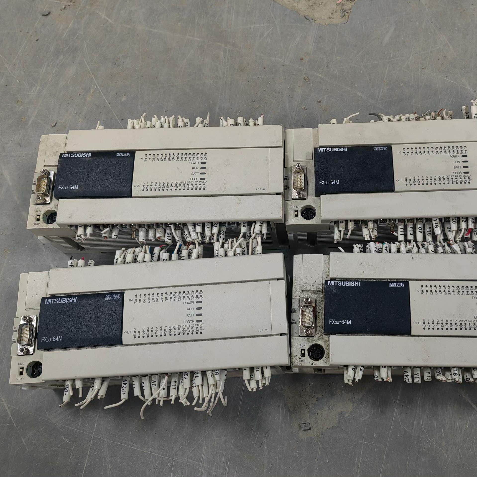 FX3U-64MR/DS PLC主机 功能包好 不含232通讯口 议价议价维修