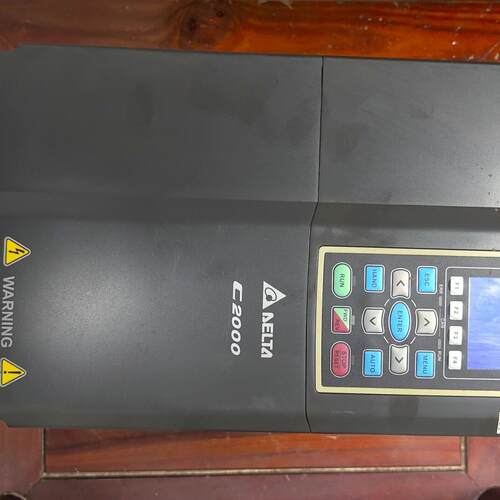 VFD110C43A 变频器 台达C2000系列 工控调速设备议价维修