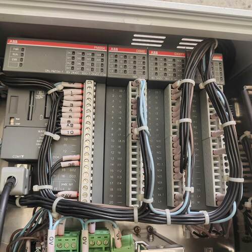 PM554 DI562 DX571 AI561 ABB PLC工控模块议价维修