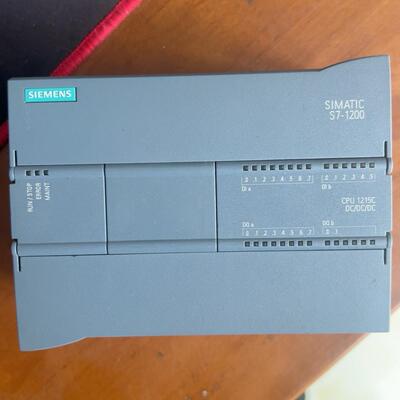215-1AG40 CPU1215C S7-1200 DC/DC/DC PLC模块议价维修