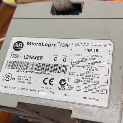 1762-L24BXBR AB MicroLogix 1200 工控可编程控制器模块议价维修