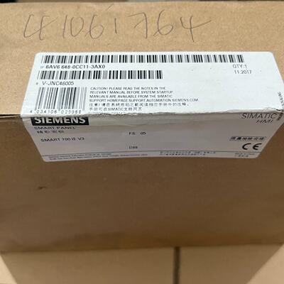 6AV6 648-0CC11-3AX0 触摸屏 SMART 700 IE V3 精彩面板议价维修