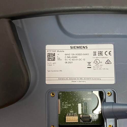 6AV2125-2GB23-0AX0 KTP700F 移动触摸屏人机界面议价维修