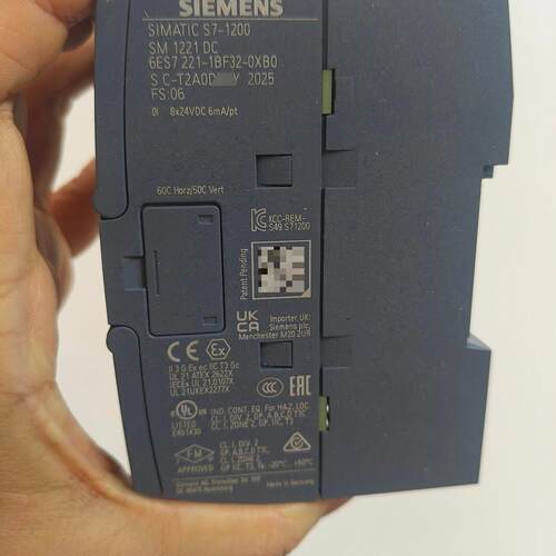 6ES7 221-1BF32-0XB0 PLC模块 S7-1200 8路24VDC输入议价维修