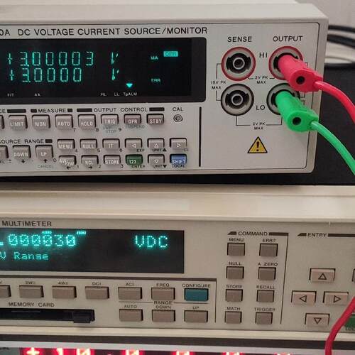 R6240A 爱德万精密电压电流源 四象限四位半测试仪器议价维修