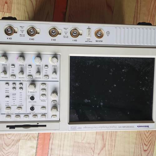 TDS5054B-NV 泰克数字荧光示波器 实验室测试仪器议价维修