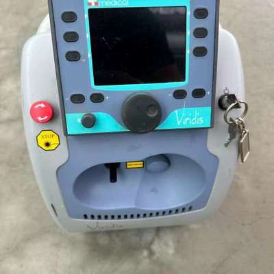 议价法国光太viridis激光532nm，2万。有密码狗，脚踏被维修