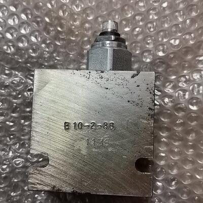 B10-2-8B DSL102C 插装阀 派克parker电磁阀议价维修