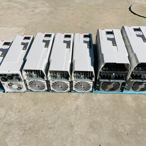 ACS580-01-206A-4 ABB变频器 110KW 工控调速设备议价维修