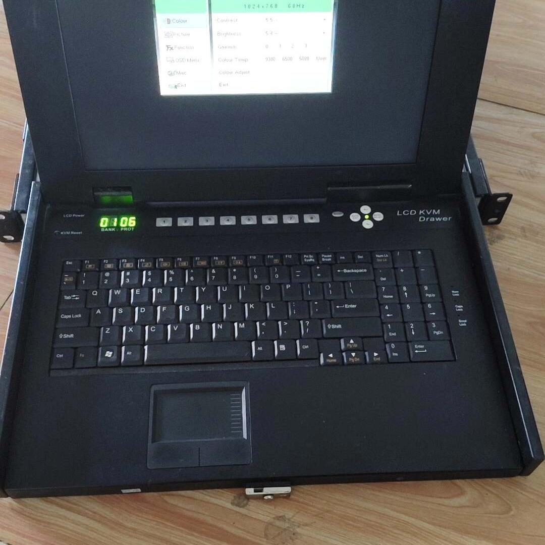 8口LCD KVM切换器 机架式抽屉控制台一体化操作台议价维修