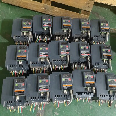 VFNC3C-4055P 东芝变频器 5.5KW 380V议价维修