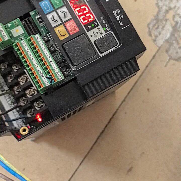 3G3MX2-A2022-E 变频器 三相2.2KW 调速控制装置议价维修