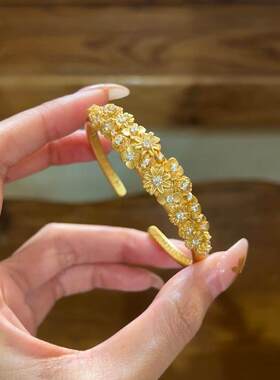 繁花簇锦花朵黄金色手镯沙金镯子