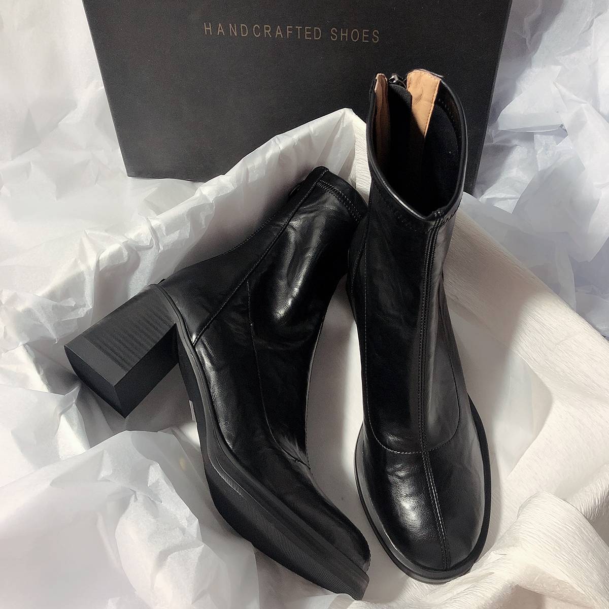 新款平底圆头显瘦粗跟弹力真皮高跟大码后拉链时装短靴