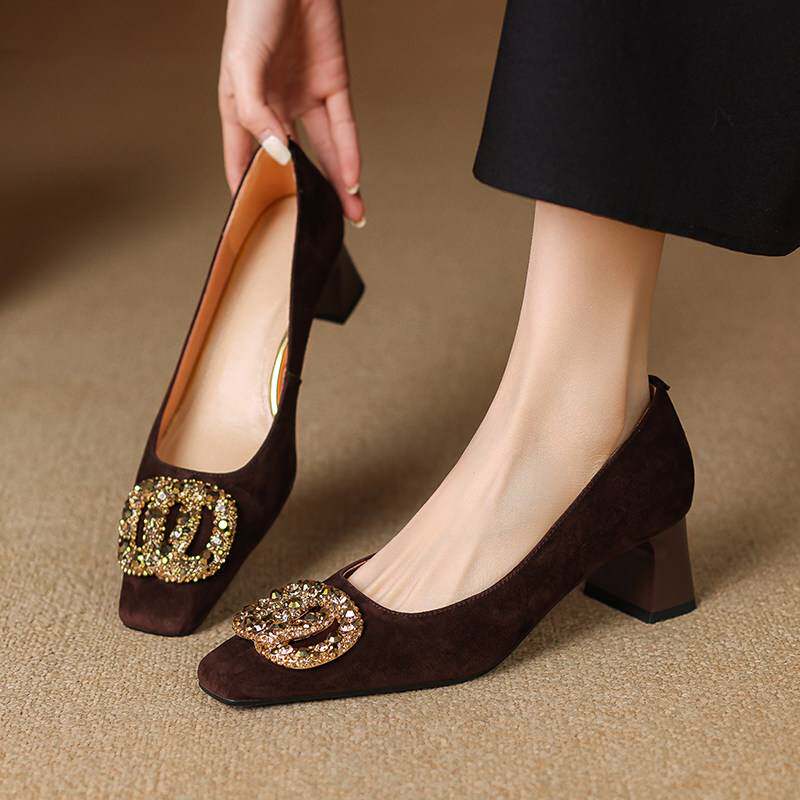 法式复古粗跟高跟鞋女2025春季新款通勤百搭水钻真皮浅口方头单鞋