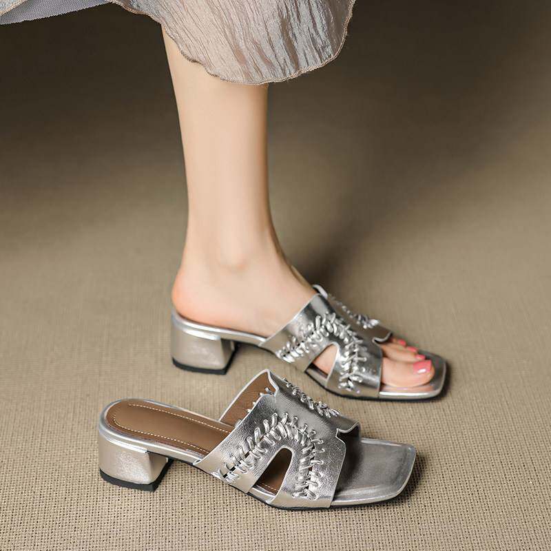 绝美h拖鞋女外穿夏巨好看不累脚配裙子真皮粗跟高跟编织气质凉拖