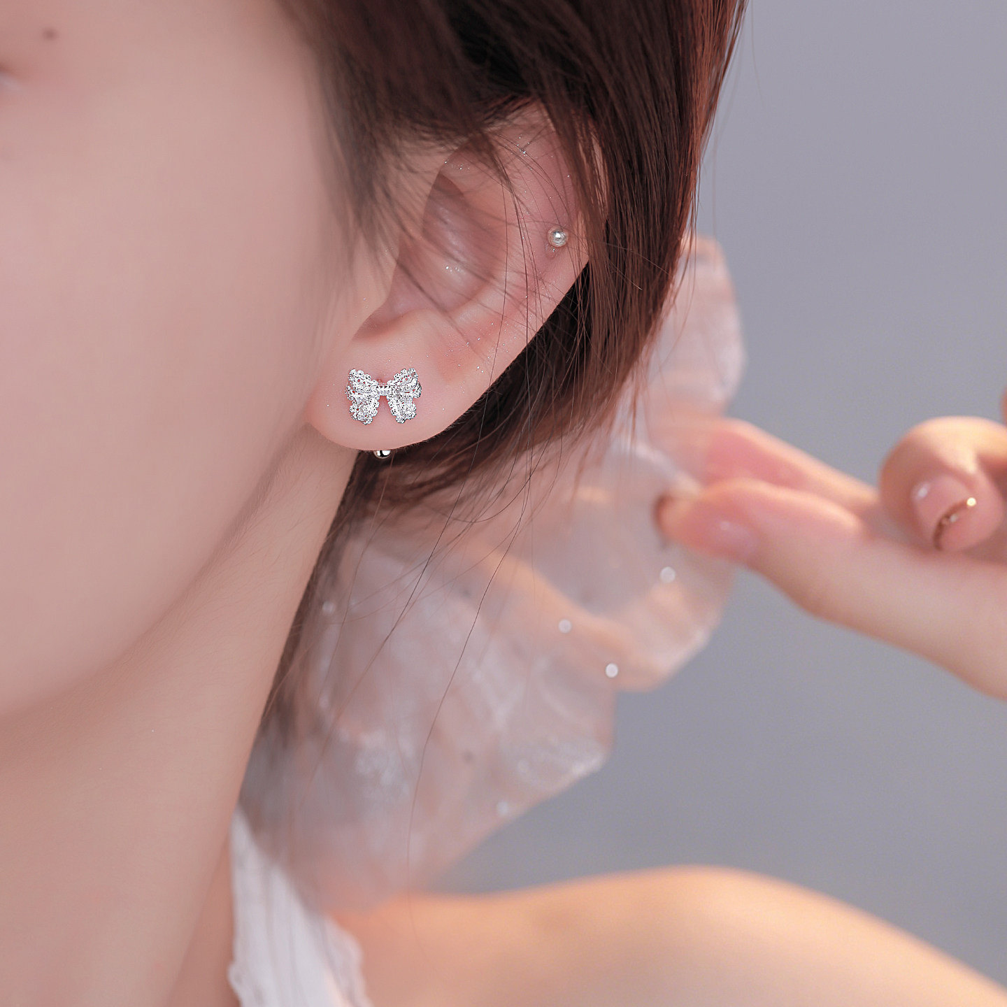 s925银针蕾丝蝴蝶结耳钉