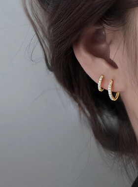 s925银针耳圈女简约百搭耳扣气质潮女款甜美镶钻圆圈耳饰2025新款