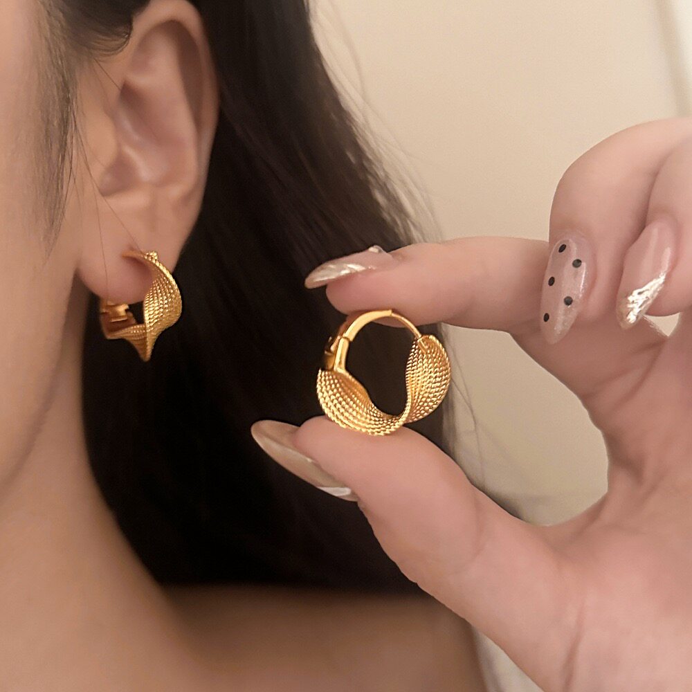 复古轻奢金属扭纹圆圈耳环女