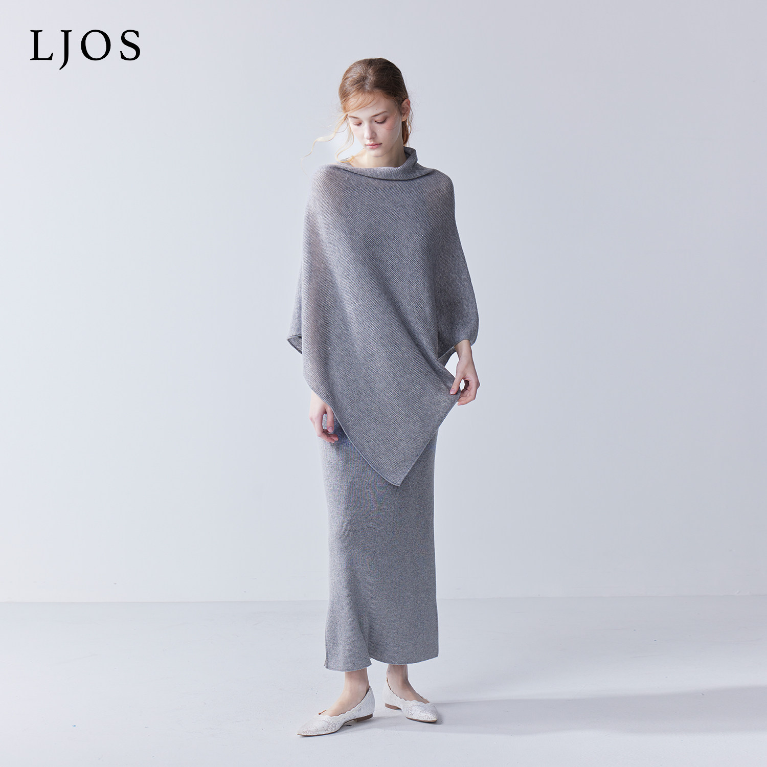 LJOS｜烟雨灰银丝线亮片羊毛披肩连衣裙2025早秋两件套灰色套装图片
