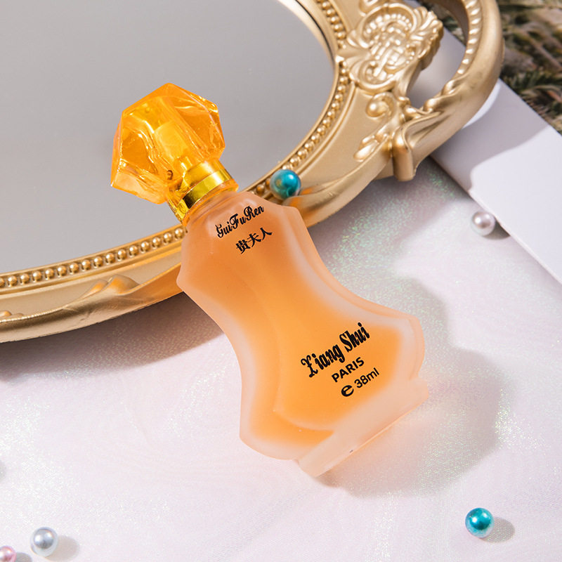 靓丽女孩香水贵夫人金女士香水持久淡香清新小众跨境女香